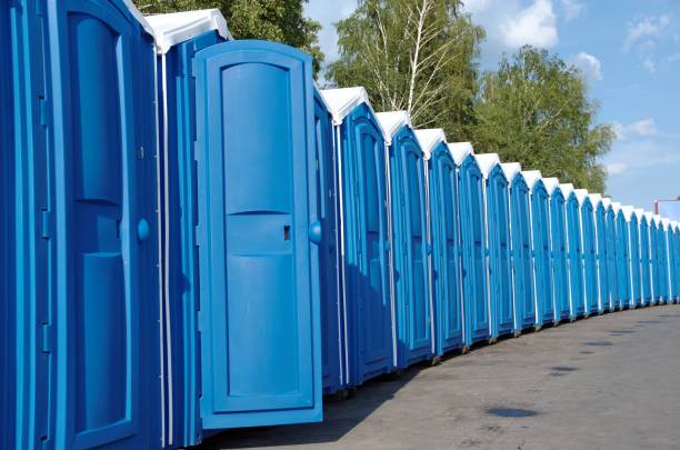 Porta potty delivery and setup in Essex Junction, VT